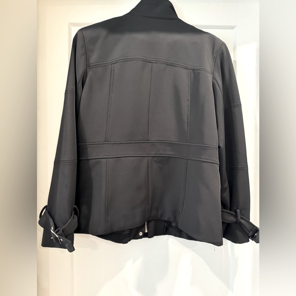 Utex Jacket - Picture 6 of 8